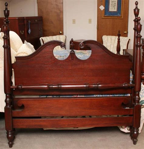Not only mahogany bedroom set, you could also find another pics such as set room, king bedroom, wood bedroom sets, vintage bedroom sets, new bedroom furniture, bad set, twin bed sets, bedroom comforter sets, bedroom set complete, black furniture bedroom, sleigh bed. Photos of 1940s bedroom furniture