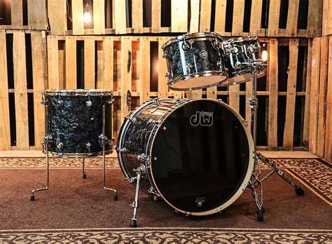 Dw Performance Black Diamond Drum Set 18x228x129x1314x16 Reverb