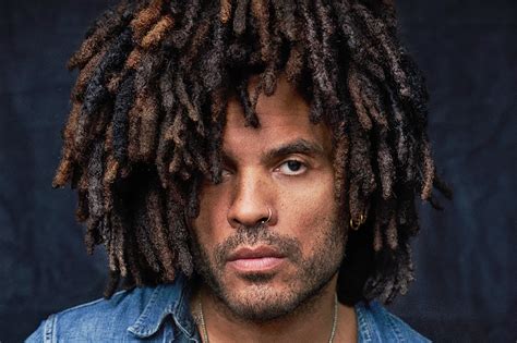 Lenny Kravitz Launches His Tiktok In The Most Iconic Way Fangirlish