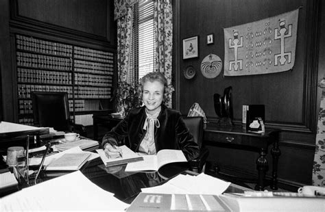 Us Supreme Court Justice Sandra Day Oconnor