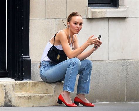 Lily Rose Depp Fappening Sexy Photos The Fappening