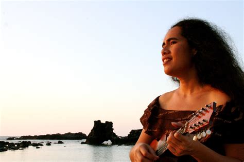 Big Island recording artist wins big at 2011 Na Hoku Hanohano Hawaii
