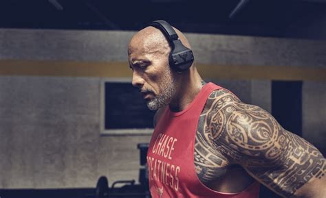 7 Best Wireless Over Ear Headphones For Working Out Review