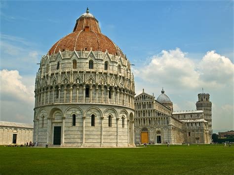 Pisa View Of The Cathedral Baptistry And Leaning Tower At Flickr