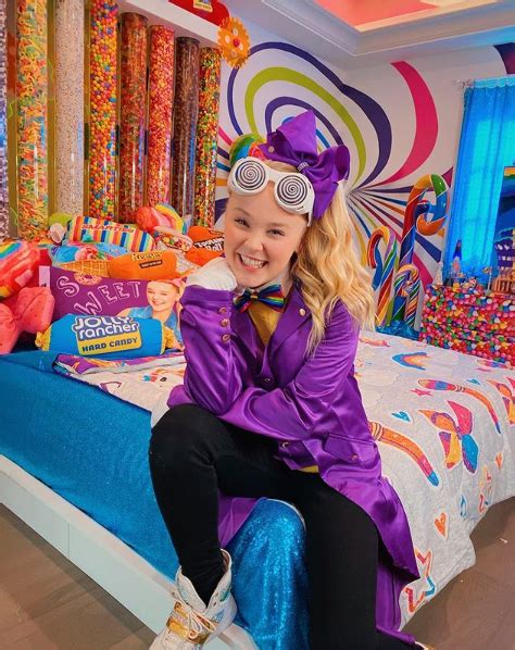 10 Things You Didnt Know About Jojo Siwa Kiss
