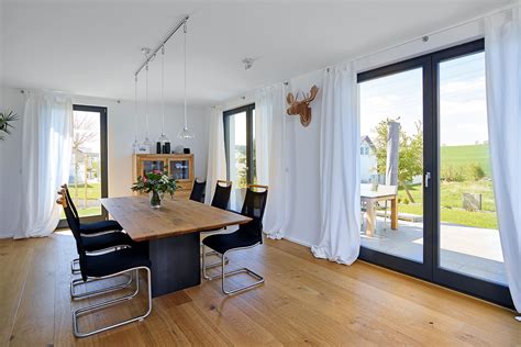 Gussek haus bürgt mit seinem namen für qualität, wertbeständigkeit, tradition und verlässlichkeit. Fertighaus Einfamilienhaus "Hoheneck" GUSSEK HAUS