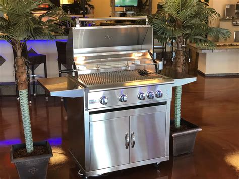Paradise Grills Direct Outdoor Kitchens - Naples Florida Showroom