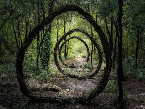 artist spends a year in the woods making magical sculptures out of natural materials demilked