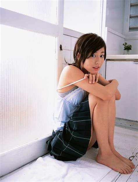 Yumi Sugimoto Feet