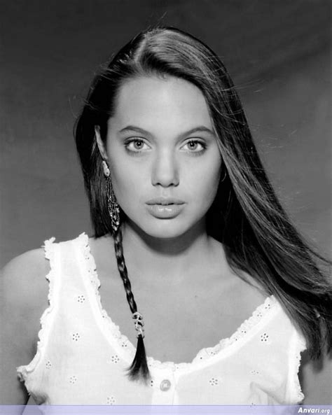 Angelina jolie (born june 4, 1975) is an american film actor, a former fashion model, and a goodwill ambassador for the un refugee agency. Young Angelina Jolie