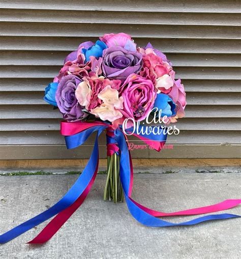 Bouquet De Novia De Flores Artificiales En Tonos Rosa Fiusha Morado Y