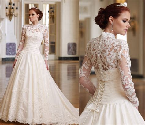 Sweetheart A Line Strapless 2011 Bridal Gown Lace Long Sleeve Corset