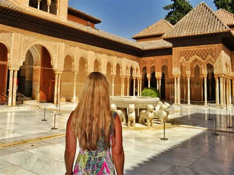 Video Feel Like Royalty At The Alhambra In Granada World Wanderista