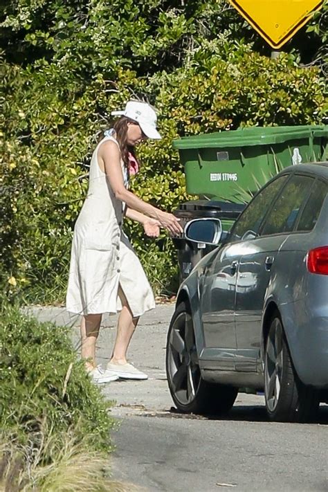 Aubrey Plaza Outside Her Home In Los Angeles 08 Gotceleb