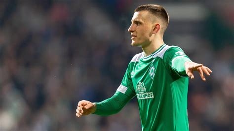 Sc freiburg are poised to complete a deal to sign maximilian eggestein from werder bremen, according to kicker. Borussia Dortmund: BVB jagt offenbar Werder-Ass Maximilian Eggestein