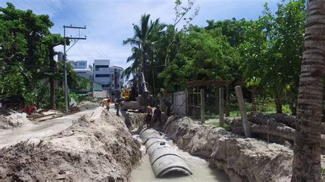 boracay rehabilitation update day 65 laying drainage system ongoing at bolabog back beach youtube