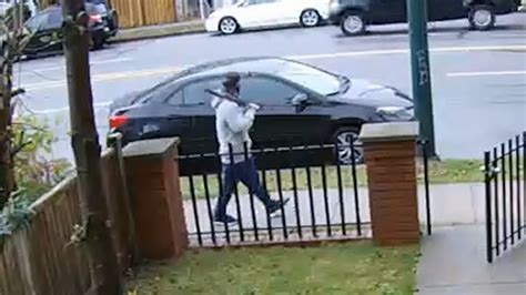 police release video of suspect in two sexual assaults in vancouver video vancouver is awesome