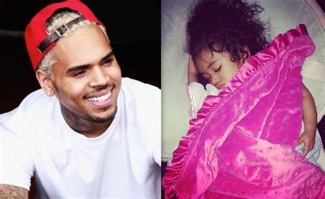 Chris Brown Daughter Royalty Says Da Da In Adorable Video