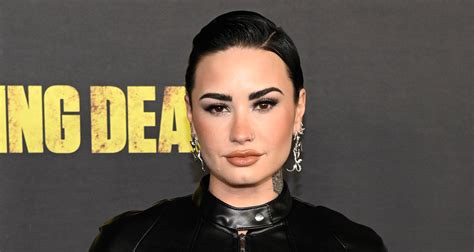 Demi Lovato Is Working On New Music Reveals Theyre Back In The Studio