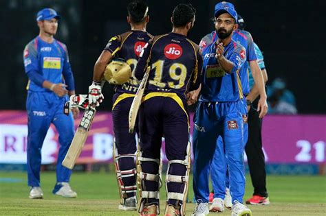 Ipl 2021 match 18 rr vs kkr ipl fantasy league 2021 tips and best fantasy xi for today ipl match. IPL Live Cricket Score, KKR vs RR लाइव क्रिकेट स्कोर ...