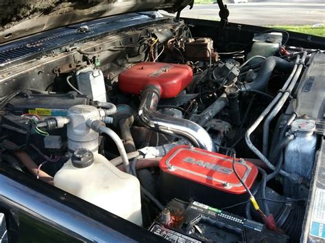 How to do an engine makeover in your driveway. 1983 Chevrolet Blazer K5 / GMC Jimmy 4x4 6.2 Turbo Diesel ...