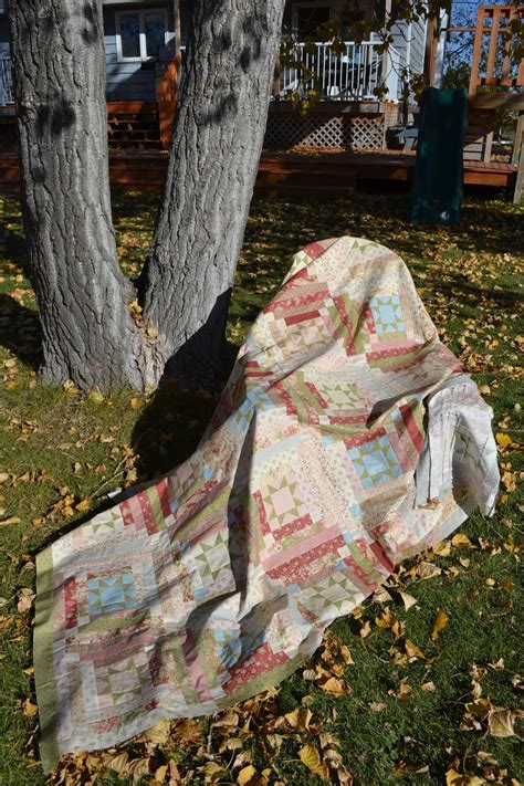 If this number is not a whole number but a decimal, round up or down to the nearest whole number depending on your preference. Magpie Quilts: Libby's Log Cabin Quilt