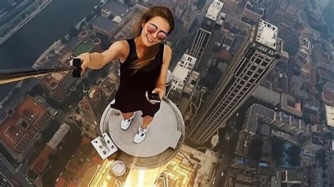 Woman Falls Off Building After Taking A Dangerous Selfie YouTube