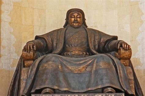 Өнөөдөр Монгол бахархлын өдөр буюу Их эзэн Чингис хааны төрсөн өдөр