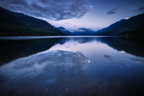 Mountain Lake Water Surface Night Blue Lilac Sky Clouds