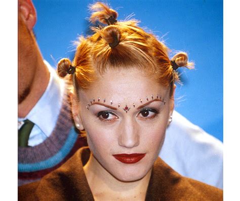 15 Beauty Trends All 90s Girls Will Know And Love Look