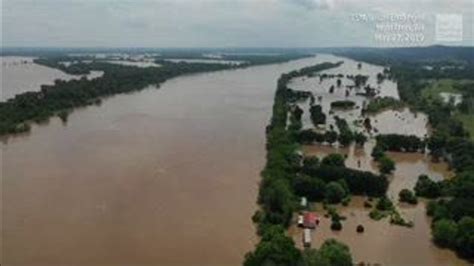 Flooding Turns Deadly As Arkansas Oklahoma Prepare For Worst Flood In