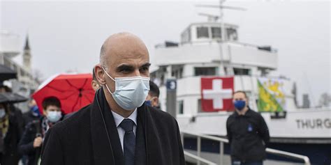 Die beiden dorfteile landschlacht und. Berset besucht Bodensee-Impfschiff | In-/Ausland