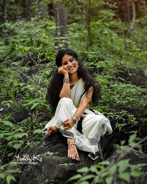 Kerala Girls Wallpapers Top Free Kerala Girls Backgrounds