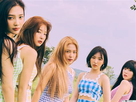 red velvet anuncia la fecha de su tan esperado regreso con su nuevo mini álbum queendom