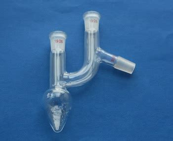 Claisen Flask by S. K. Scientific Glassware Co., claisen flask, scientific laboratory flask | ID ...