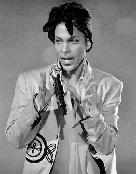 Pin By Melissa Warr On Prince Forever In My Life The Artist Prince