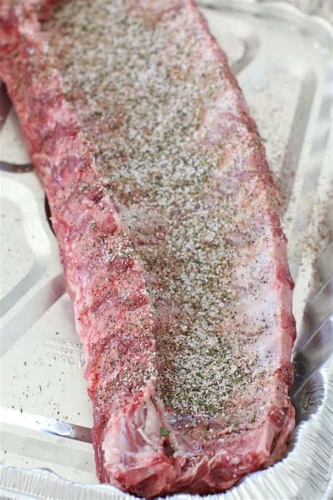 Follow these steps to the perfect barbecue pork ribs from the grill. HOW TO GRILL THE BEST PORK RIBS (+Video) | The Country Cook