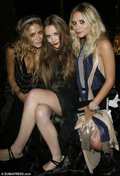 Mary Kate And Ashley Olsens Little Sister Elizabeth Is All Grown Up In