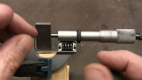 How To Calibrate A Digital Mechanical Micrometer Youtube
