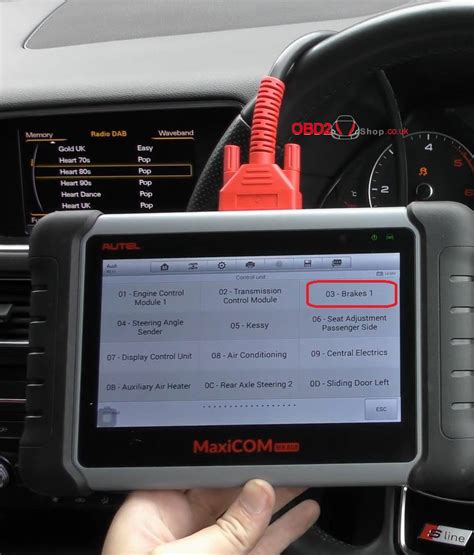 How can i reset the service due light on 2011 audi q5? Audi Q5 ABS Traction Warning Light Reset via Autel MK808 | OBD2shop.co.uk Official Blog