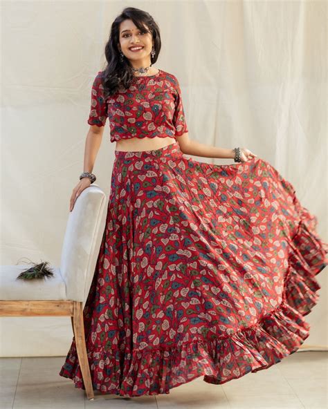 Red Floral Kalamkari Top With Ruffled Skirt Set Of Two By Athira