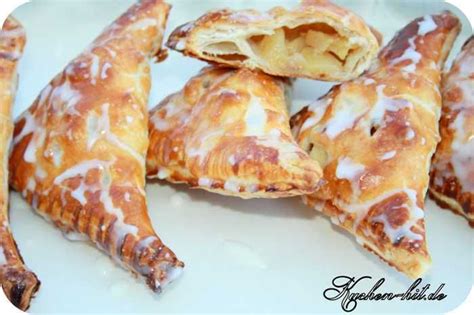 Apfeltasche -mit-zuckerguss