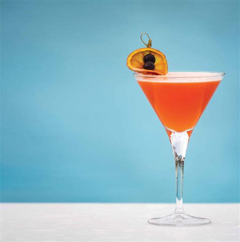 Cosmopolitan Cocktail Recipe | Neilson