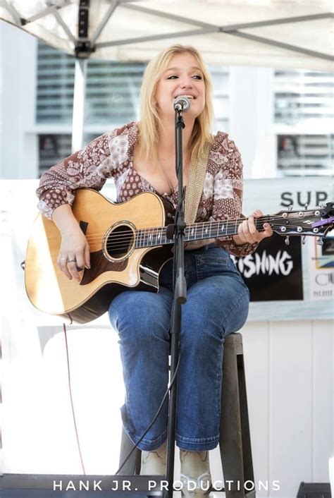An Interview With Songwriter And Country Music Artist Alyssa Marie Coon Aroundwellington Com