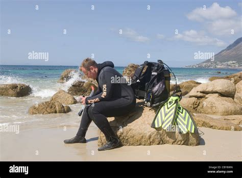 Cape Town Scuba Diver On Beach Stock Photo Alamy