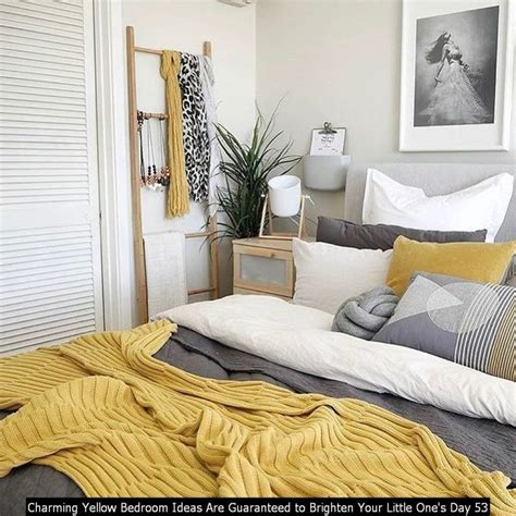 30 Charming Yellow Bedroom Ideas Are Guaranteed To Brighten Your