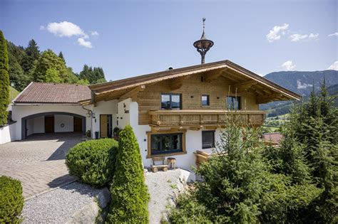 Im haus panorama erholen sich unsere gäste in idyllischer, familärer und gemütlicher atmosphäre. Haus Panorama | Ferienwohnung | Tirol