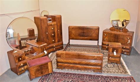 Not wanting to get rid of it, unless it was being bought by the right person. Breathtaking Art Deco Waterfall Bedroom Set Vintage Tri ...