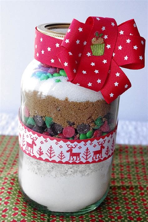 This season, the most popular will be a. Top 10 Mason Jars Christmas Decorations For Your Cookies ...