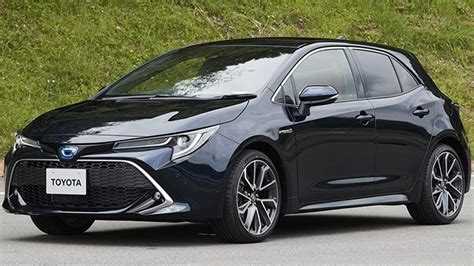 Its aggressive style will draw everyone's attention and it will add downforce at speed. New Toyota Corolla Hatchback Comes to Japan With 1.2 Turbo - autoevolution